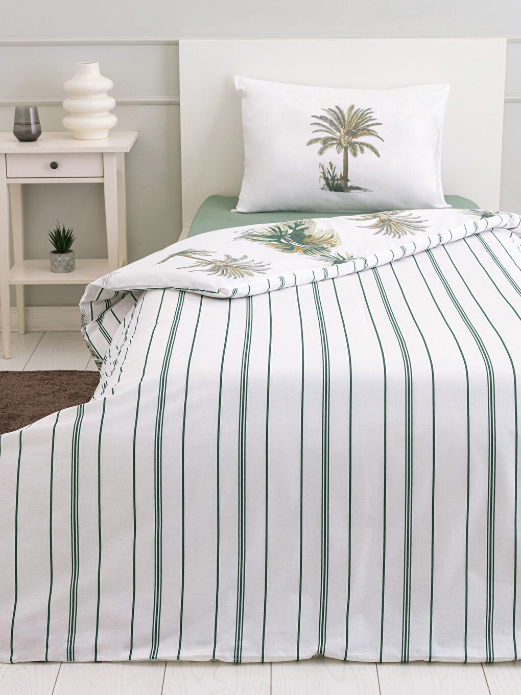 Karışık Çift Taraflı Pamuklu Baskılı Tek Kişilik Nevresim Takımı-1