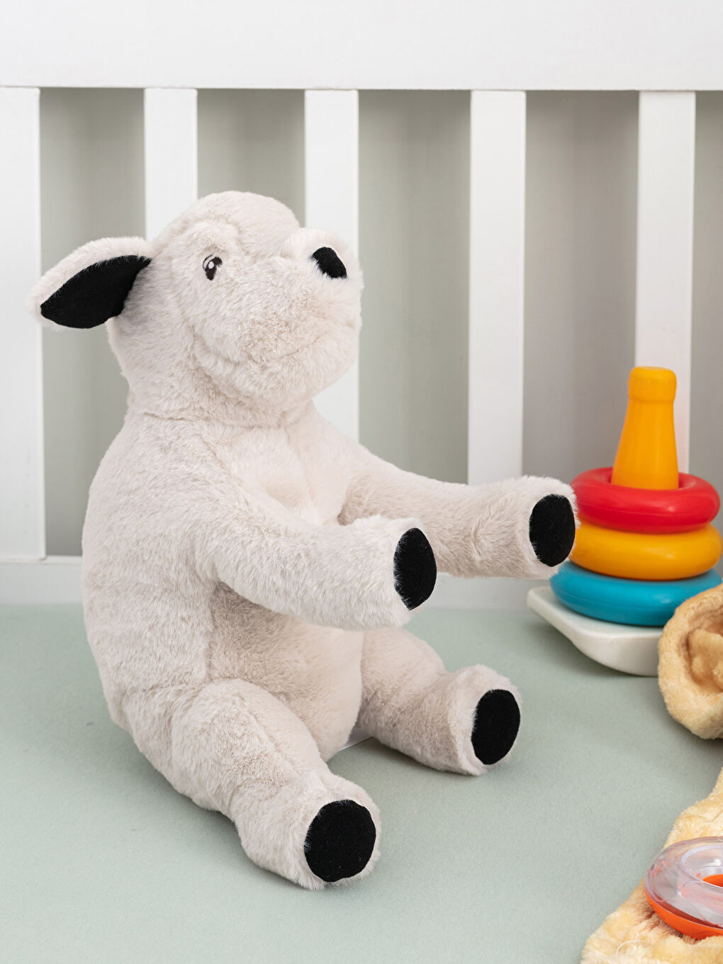 Bej Pelüş Dolgulu Köpek Bebek Kırlent 35 cm