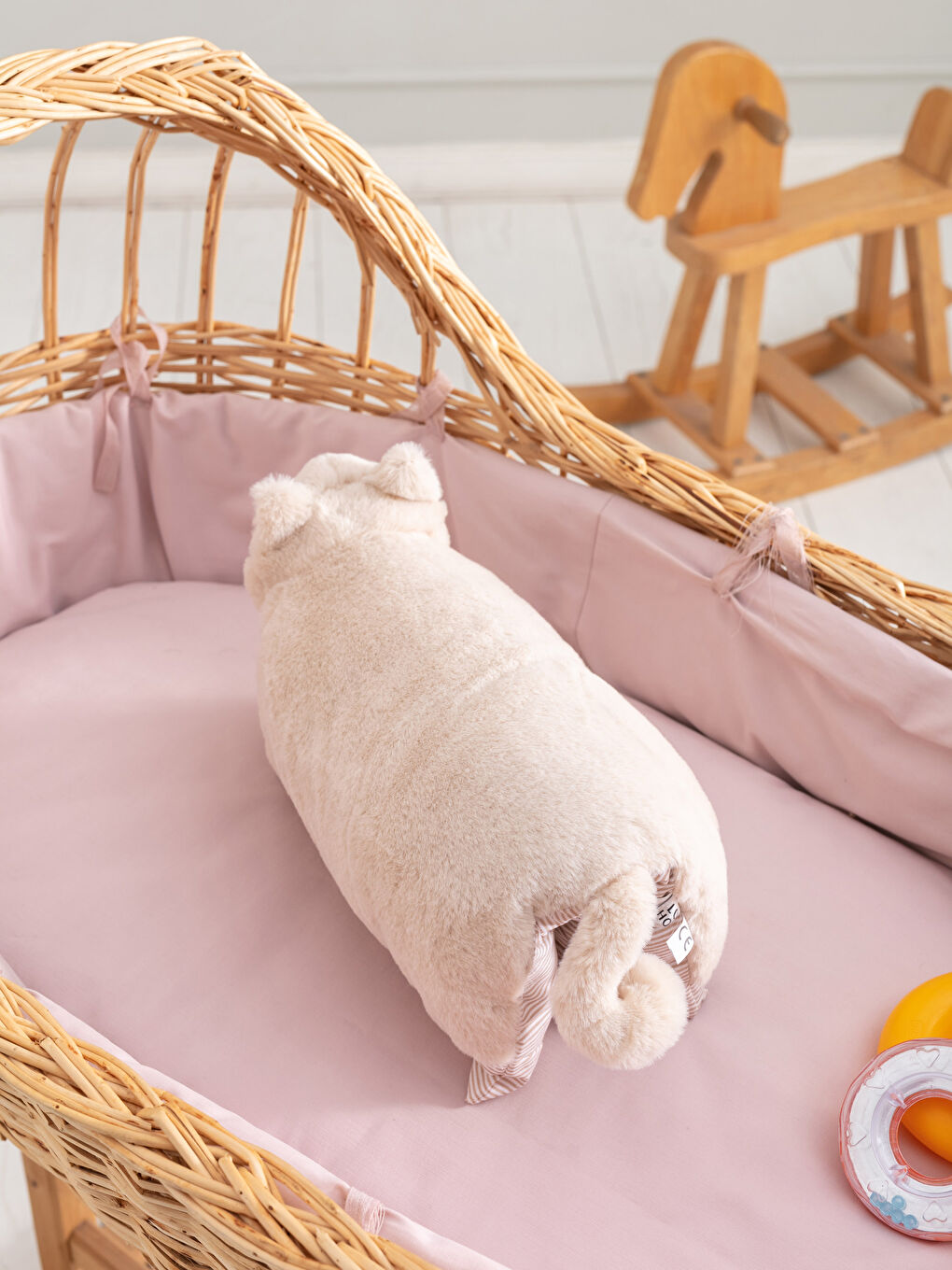 Bej Dolgulu Pelüş Kedi Bebek Kırlent 35 cm-1