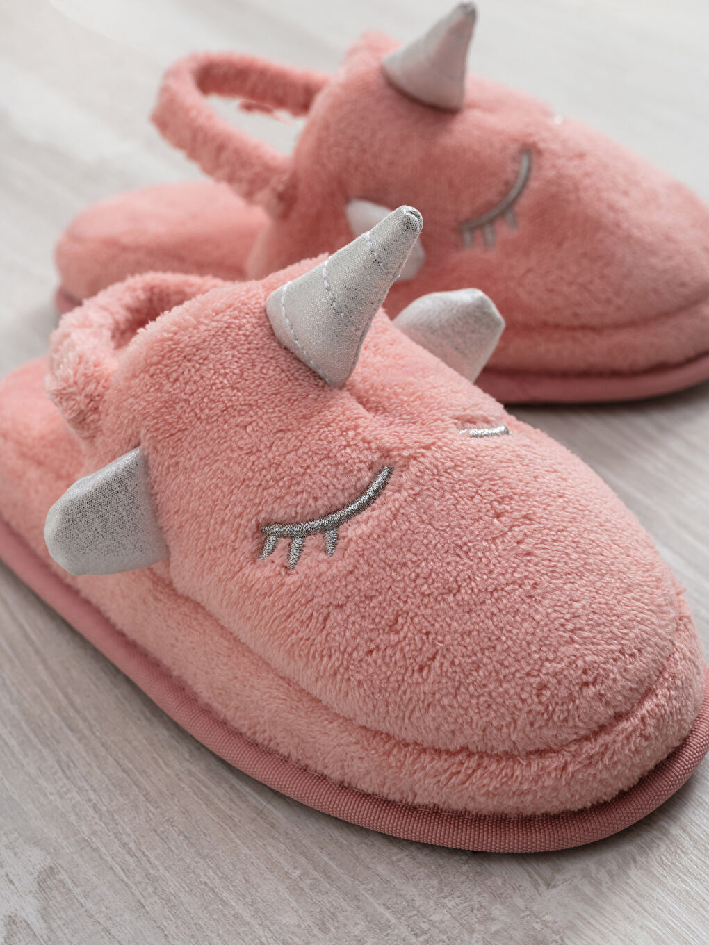 Embroidered Girls' Plush Home Slippers-2