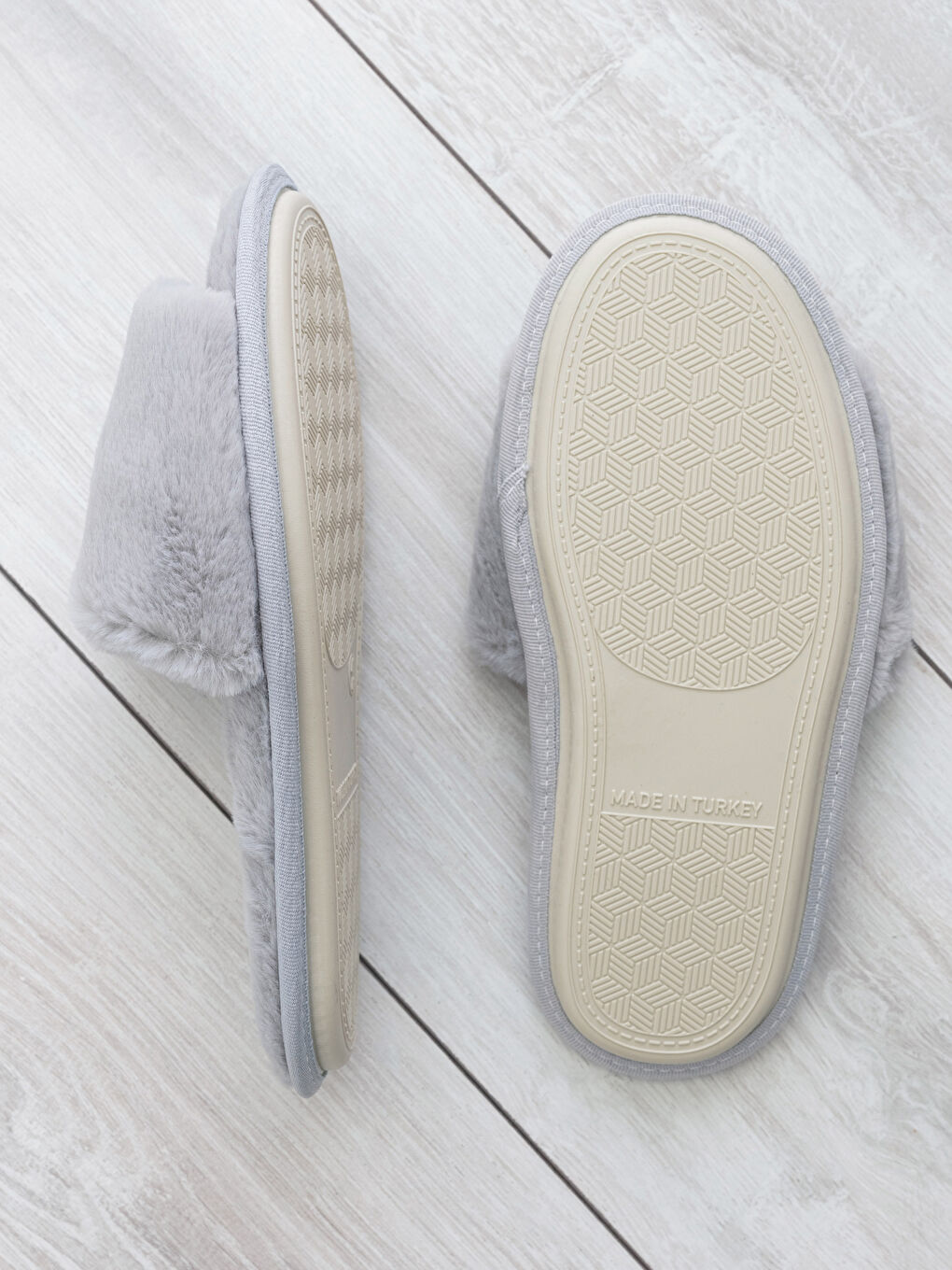 Single Band Plush Women's House Slippers-1