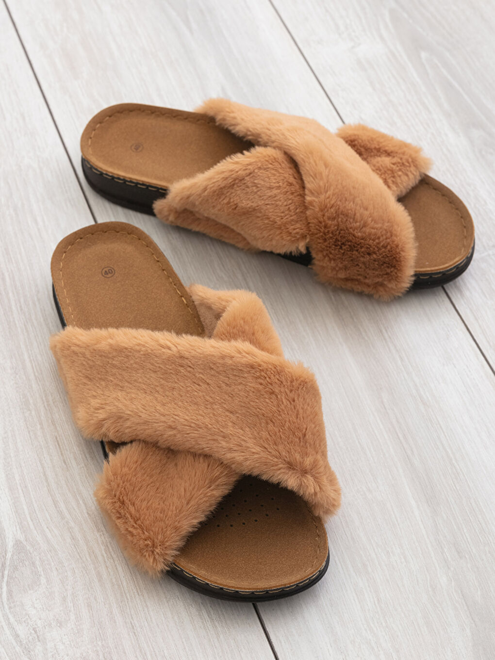 خف المنزل نساء باند متقاطع قطيفة