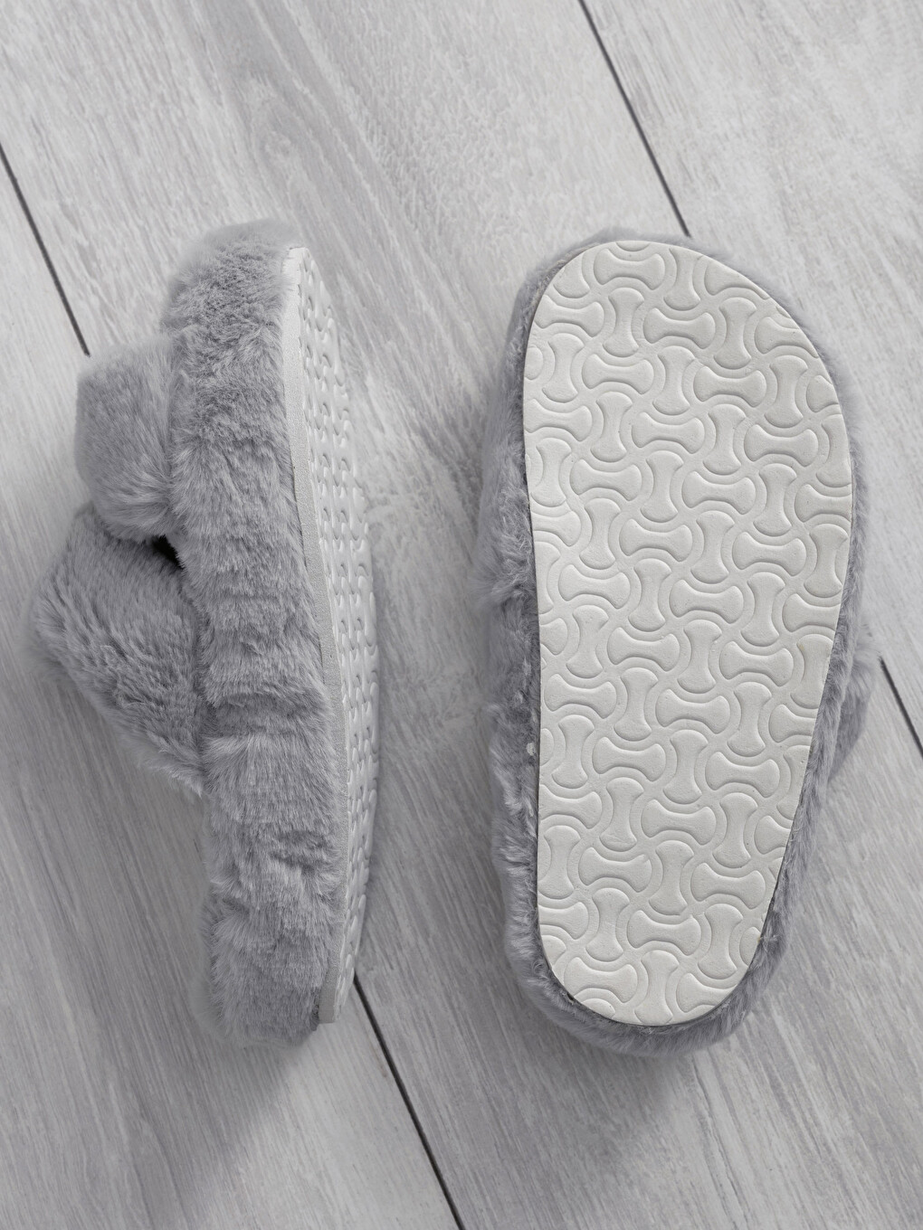 Double Band Women's Plush Indoor Slippers-1