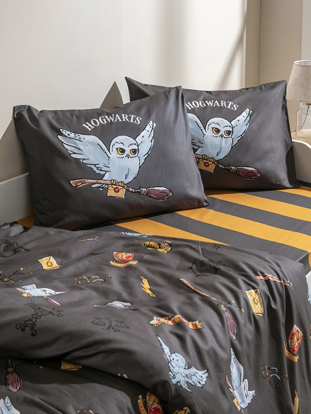 Harry Potter Licensed Woven Pillow Cover 50x70 Cm