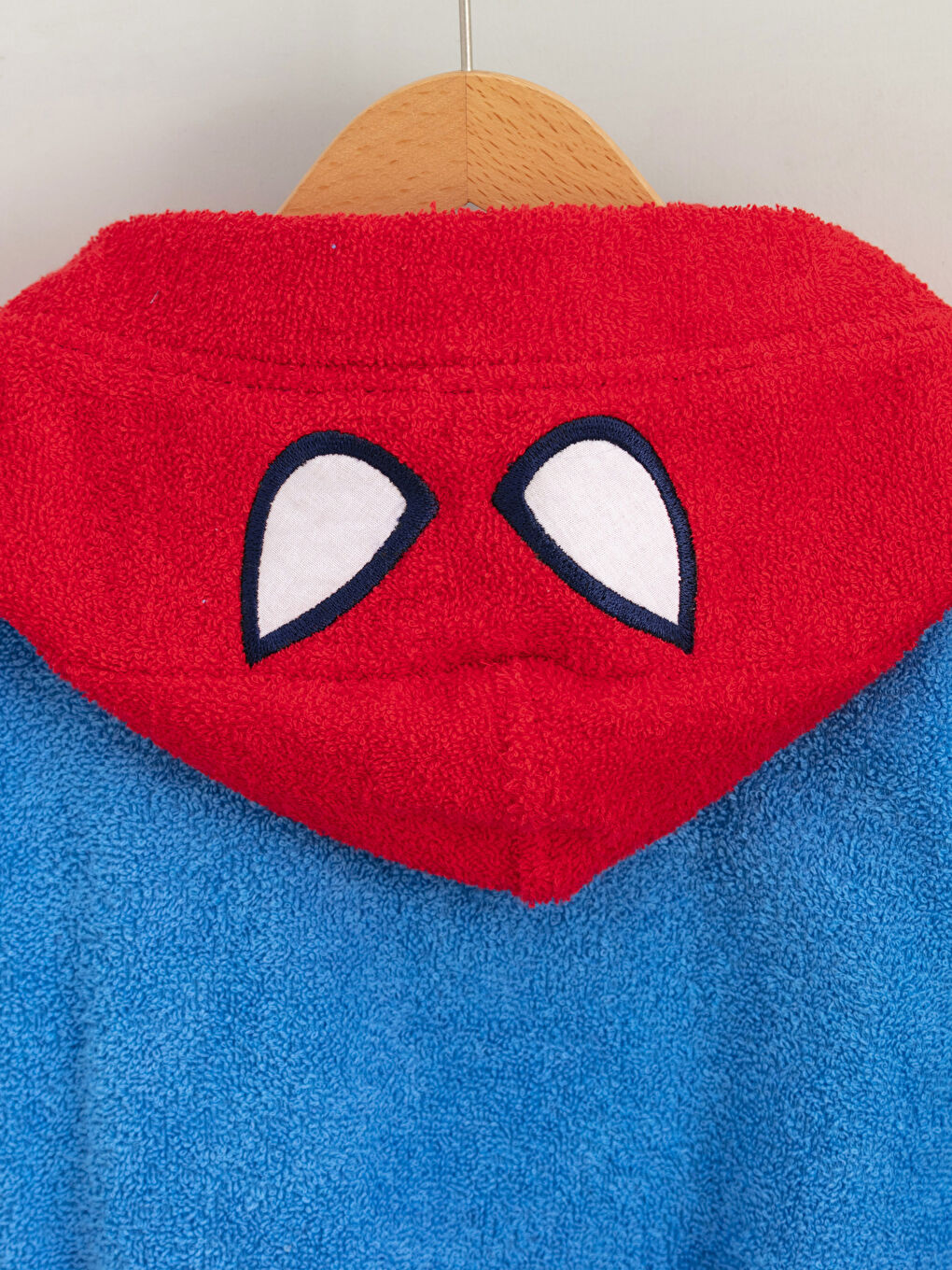 Peignoir Enfant Long À Capuche Spiderman Sous Licence-4