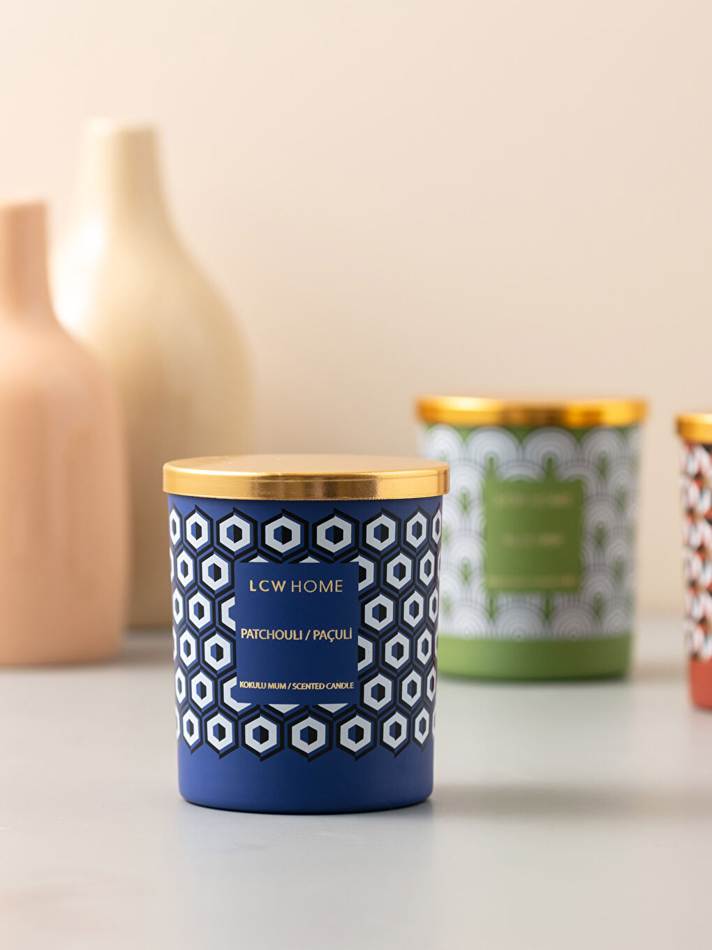 Декоративная свеча с ароматом пачули 190 г