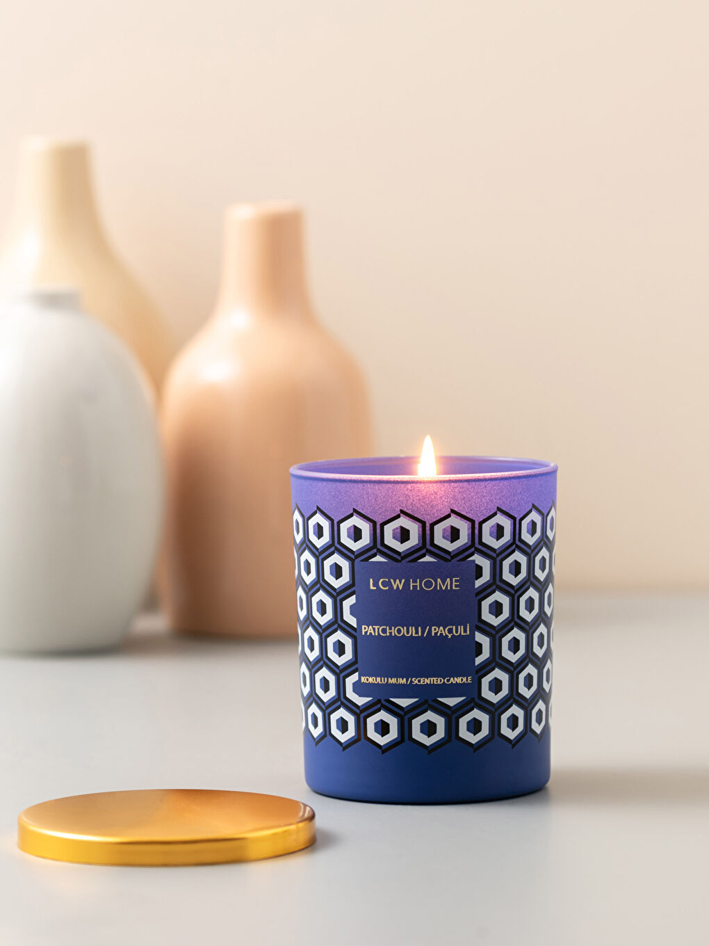 Декоративная свеча с ароматом пачули 190 г-1