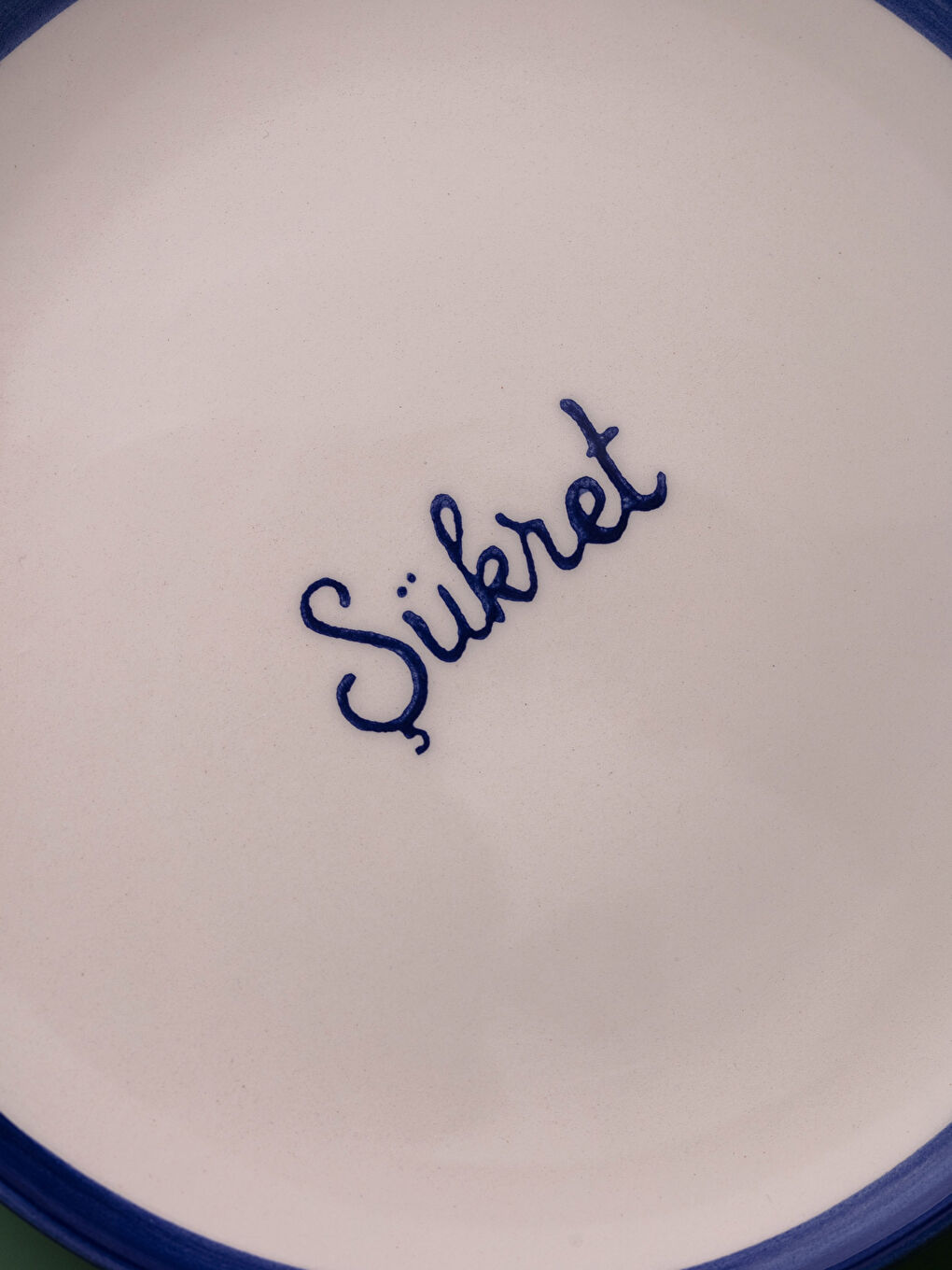 Lacivert Yazı Baskılı Seramik Tabak 21 cm-3
