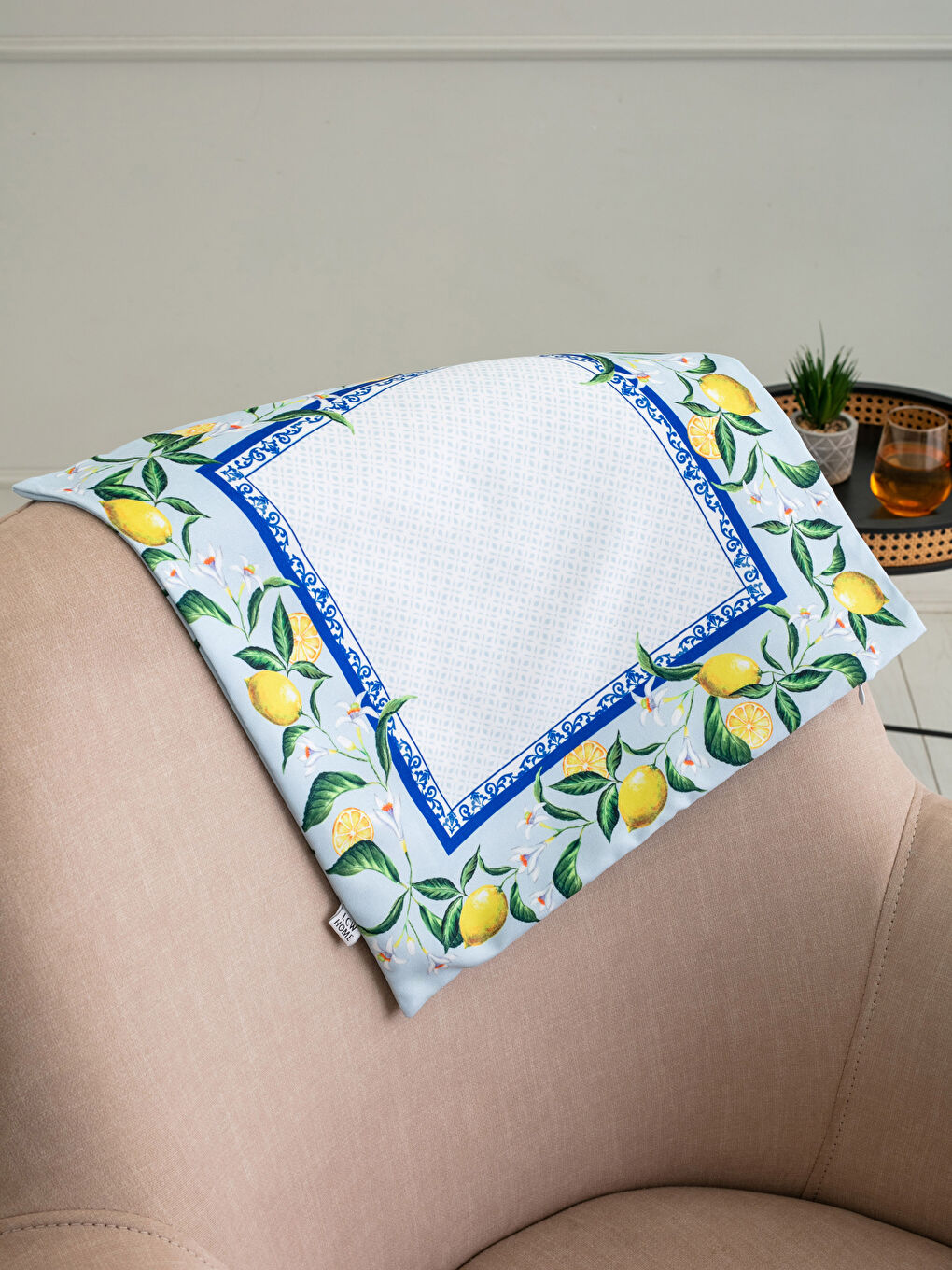 Karışık Limon Baskılı Kırlent Kılıfı 45x45 cm-1