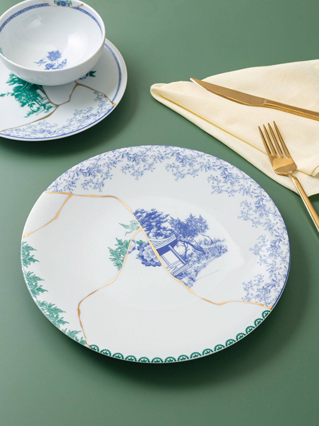 Karışık Desenli Porselen Tabak 6'lı 27 cm