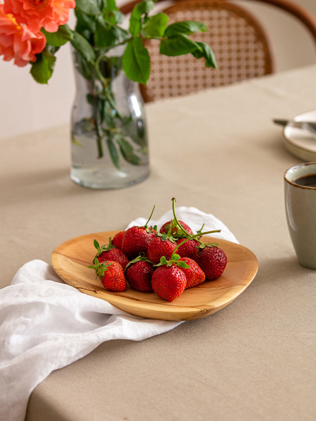 Tavă de Servire din Lemn 18x21 Cm