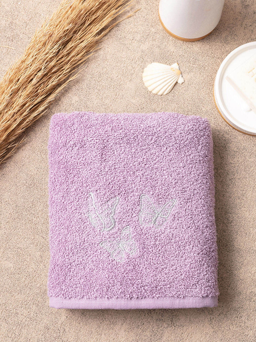 Serviette de visage en coton brodée papillon 50x80 cm-1