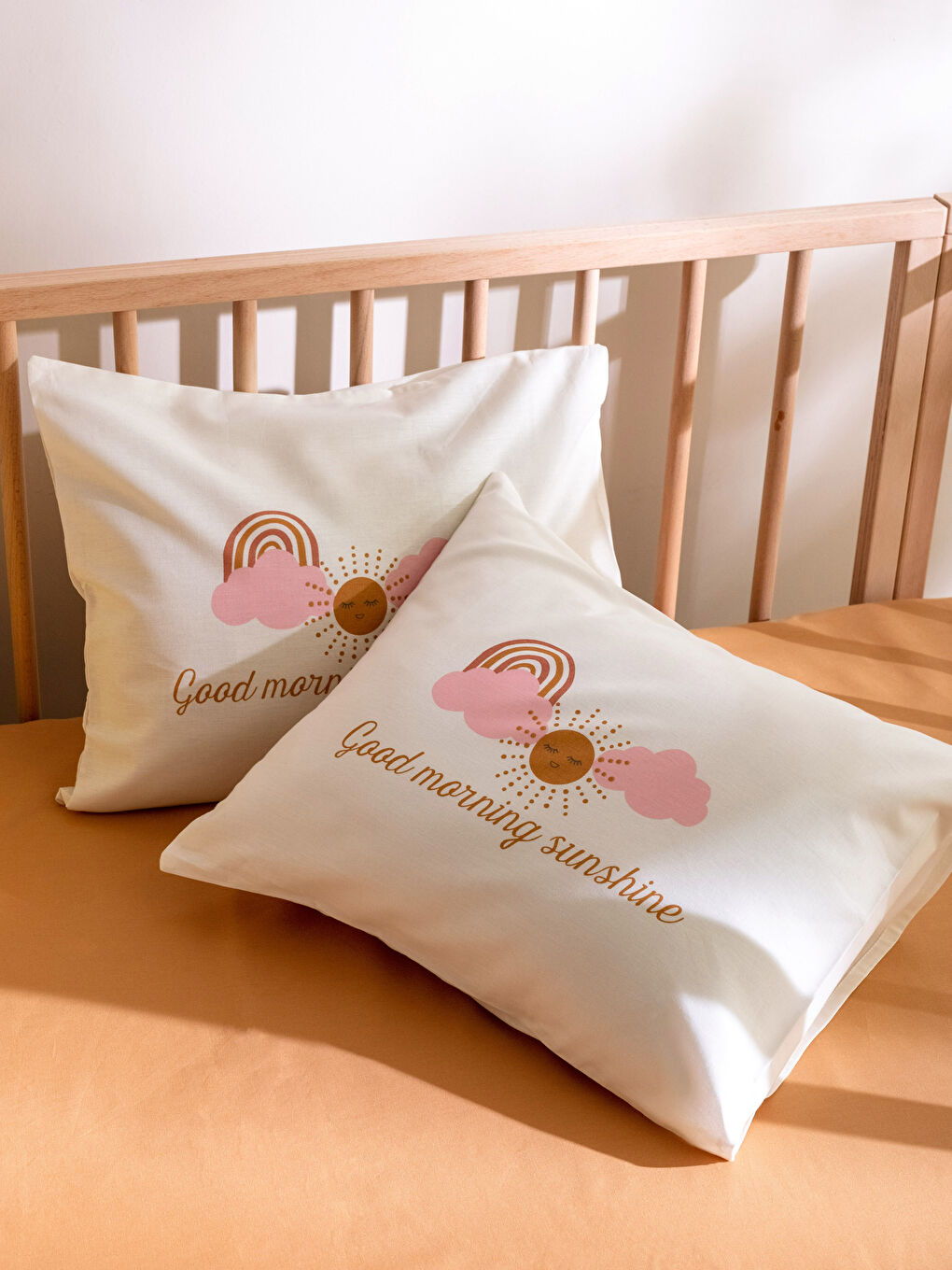 Karışık Baskılı Dokuma Bebek Yastık Kılıfı 35x45 cm-1