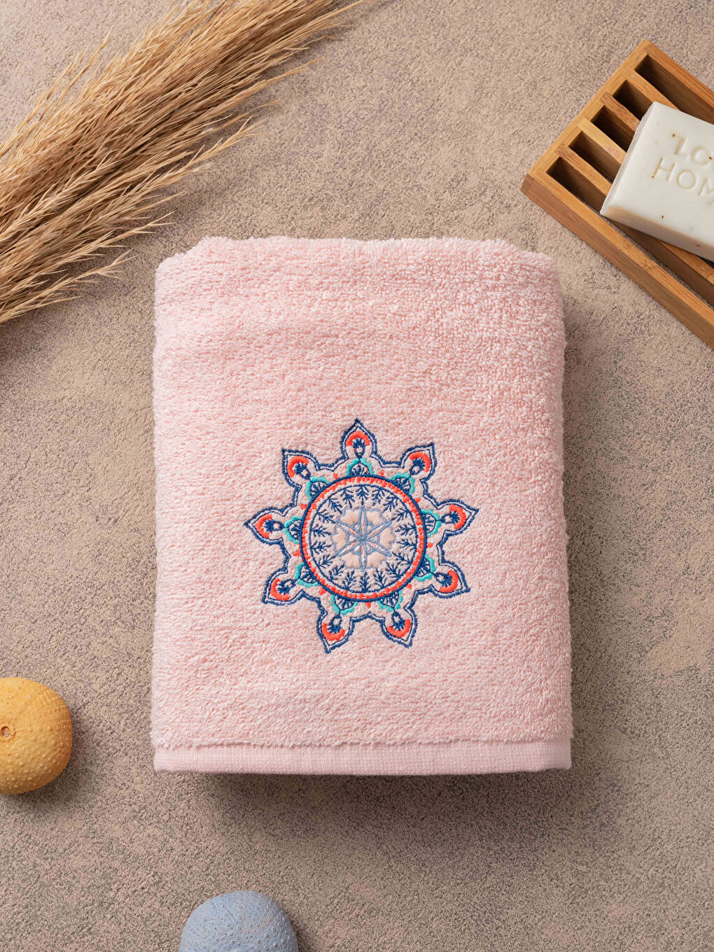 Cotton Embroidered Face Towel 50x80 cm-1