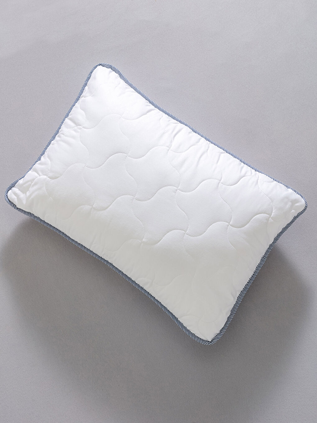 Micro Elegance Pillow 50x70 Cm-1