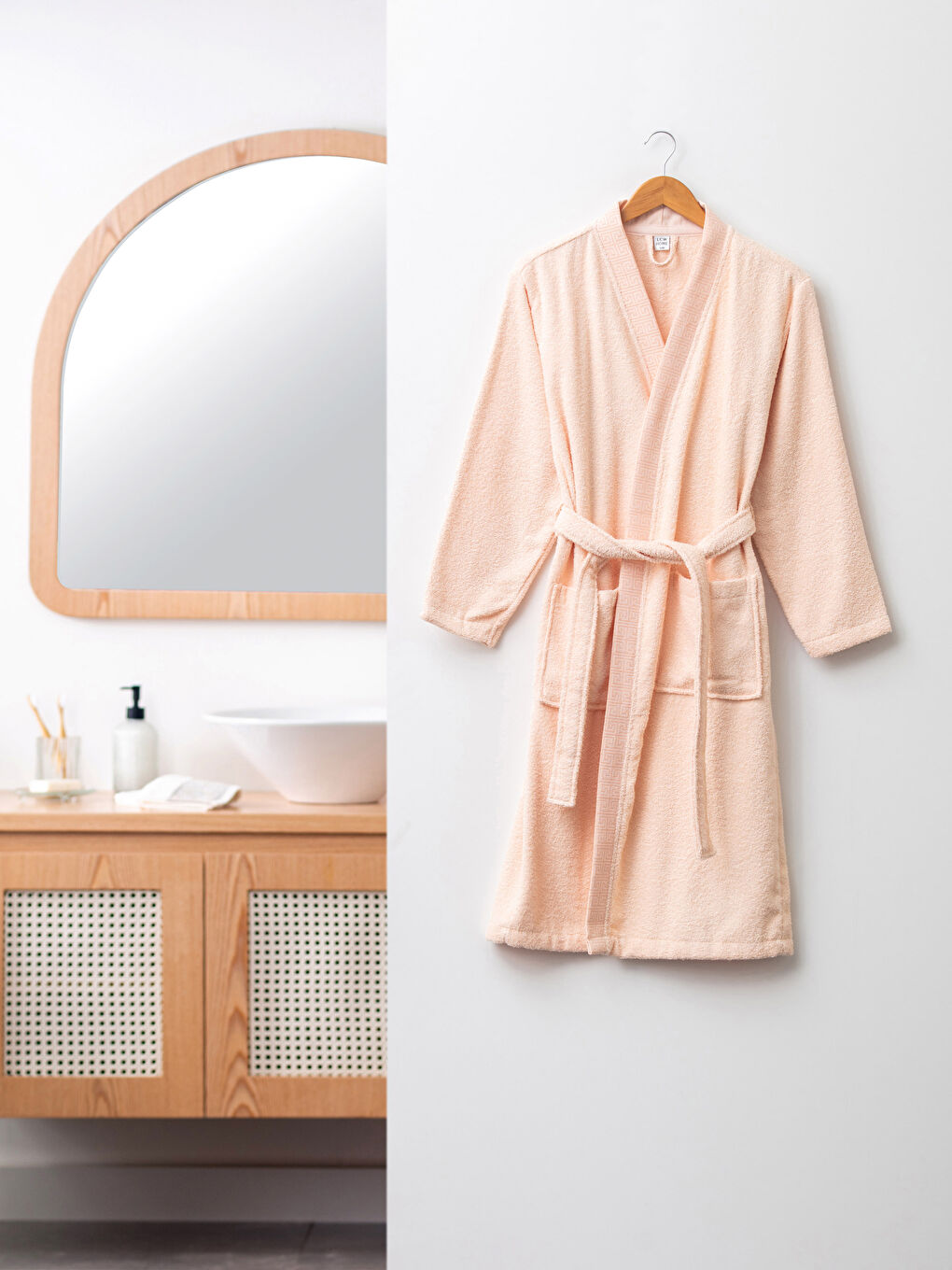 LCW HOME Bedruckter langer Bambus-Bademantel für Damen -S2ID70Z8-UZ3