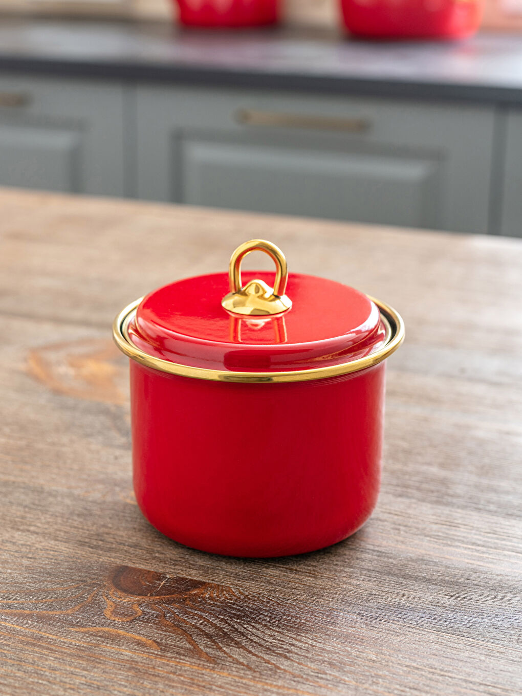 Kırmızı Kapaklı Emaye Saklama Kabı 9 cm-1