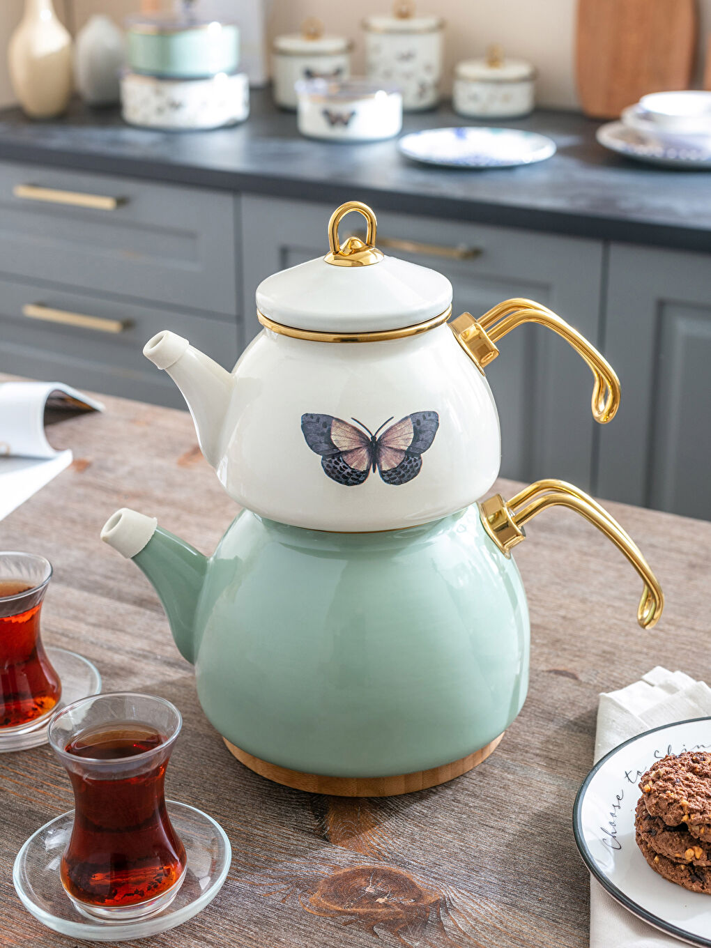 Karışık Emaye Çaydanlık Seti 1,1 Lt + 2,3 Lt