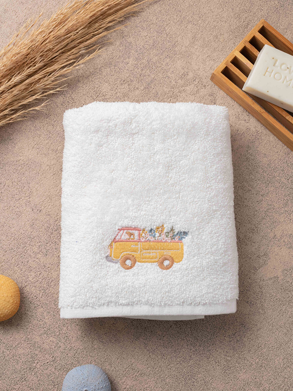 Cotton Embroidered Face Towel 50x80 cm-1