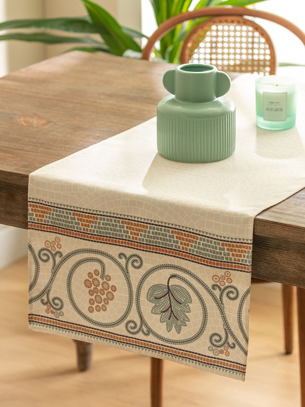 Настольная дорожка с мозаичным узором 45x135 см