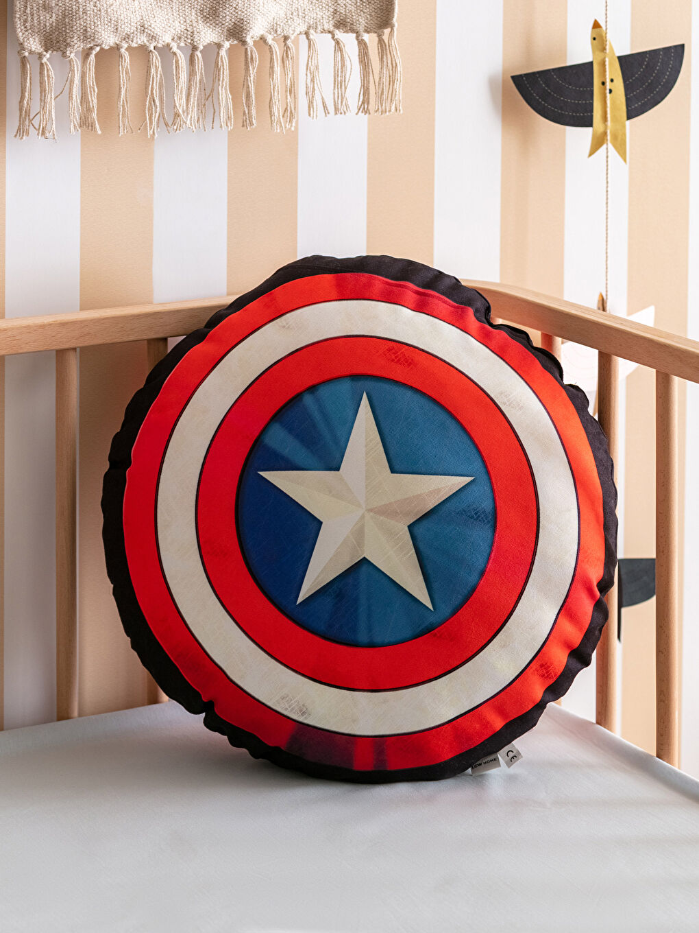 Karışık Iron Man Baskılı Bebek Kırlent 40 cm