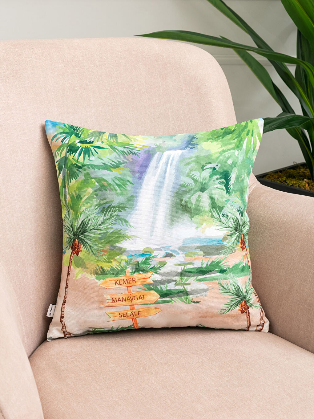 Karışık Baskılı Kırlent Kılıfı 45x45 cm