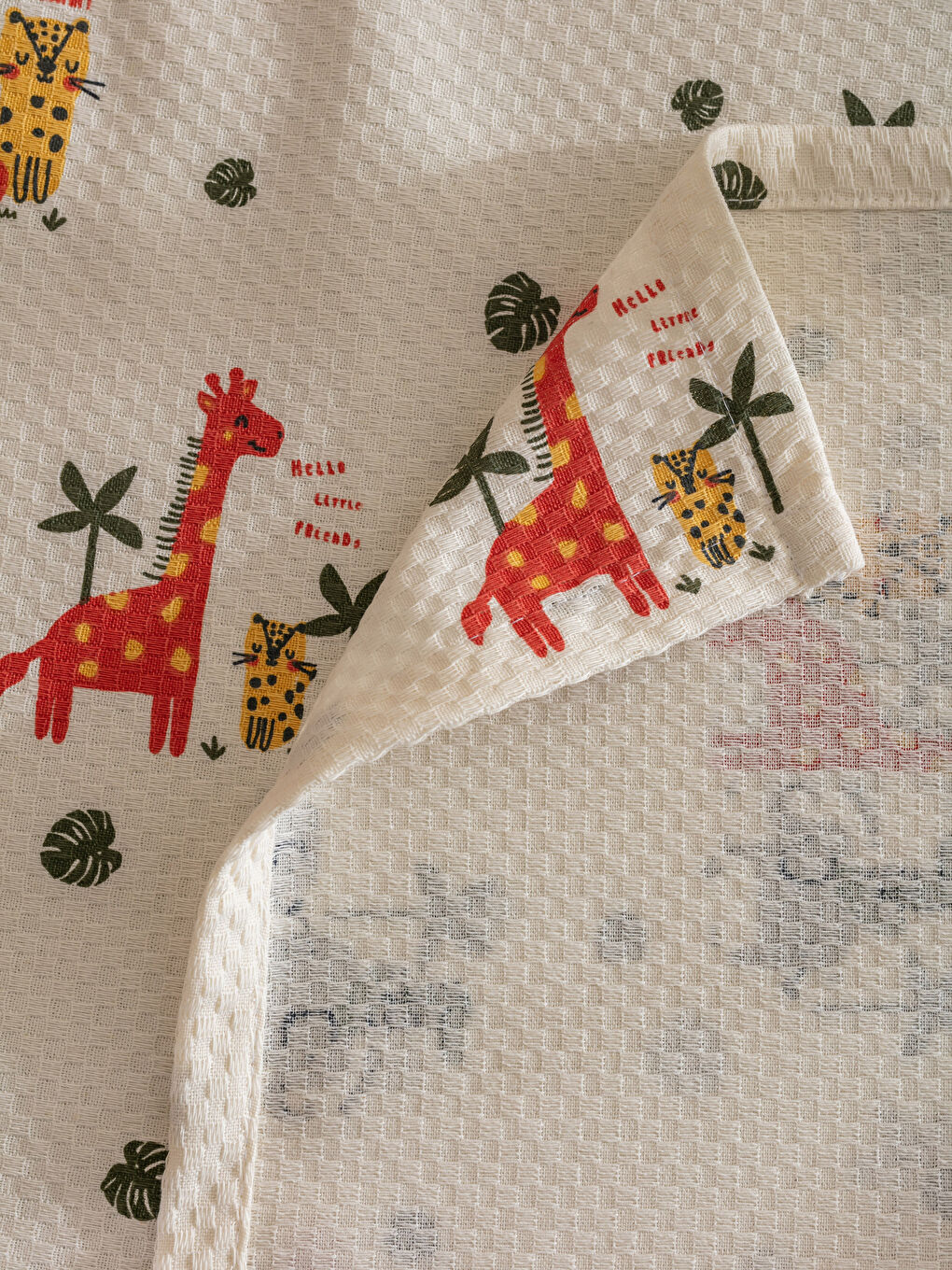 Karışık Desenli Pamuklu Bebek Pike 100x150 cm-3