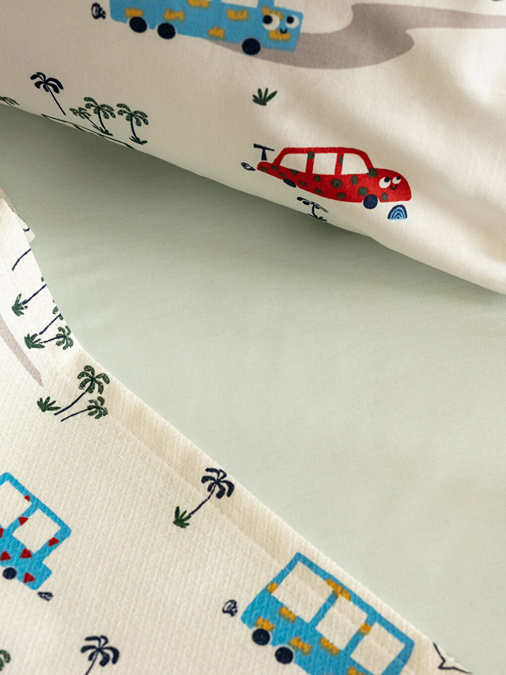 طقم بيكيه قطن للأطفال الأولاد بنقشة سيارات-4