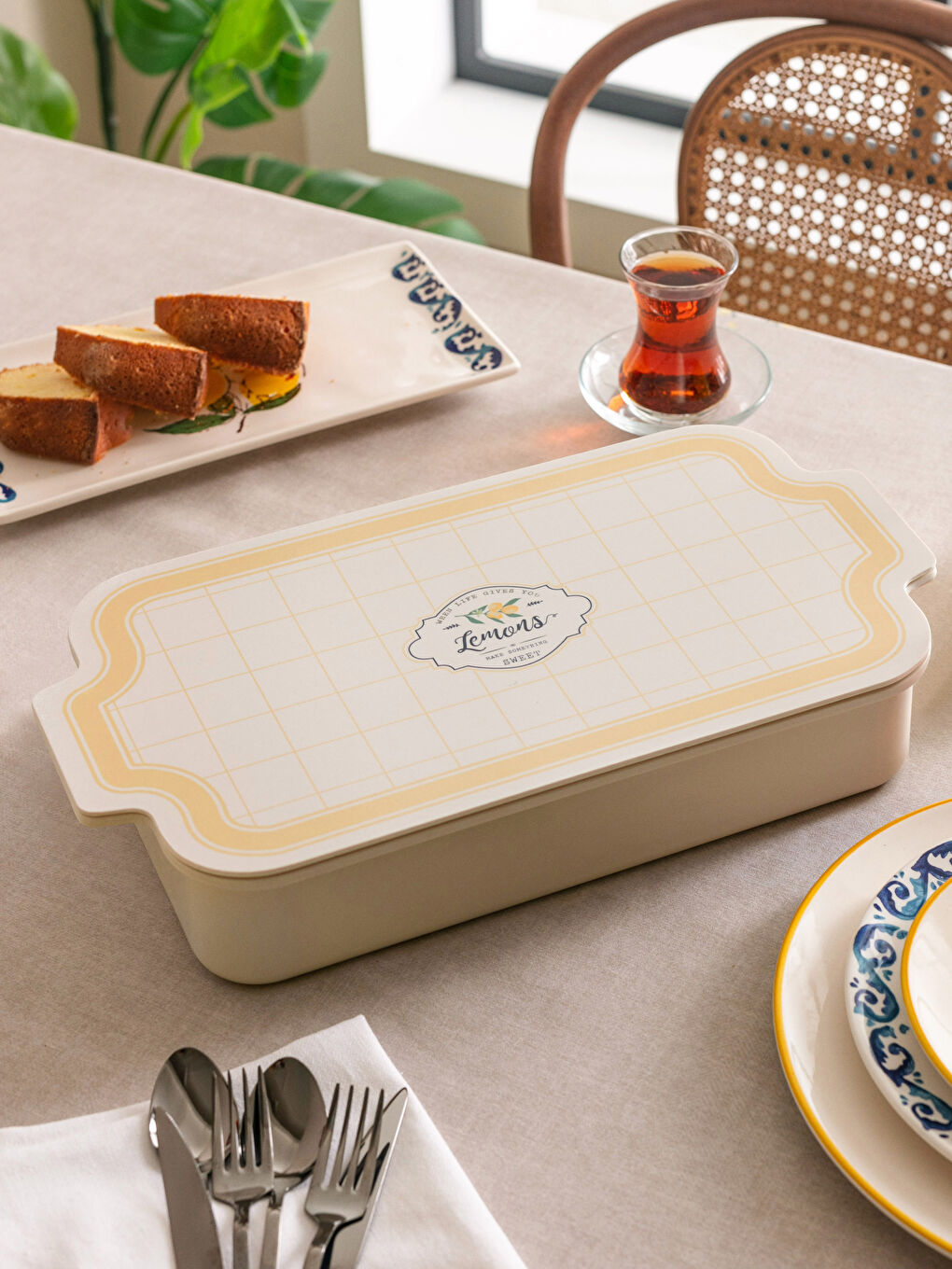 Karışık Cam Kaseli Kapaklı Kahvaltı Sunumluğu-2