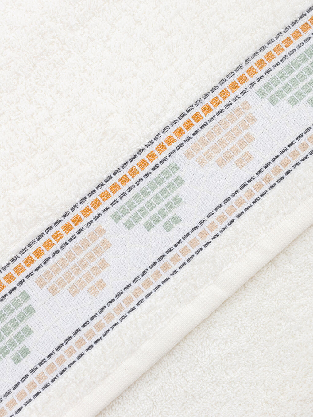 Ekru Desenli Pamuklu Banyo Havlusu 70x140 cm-2