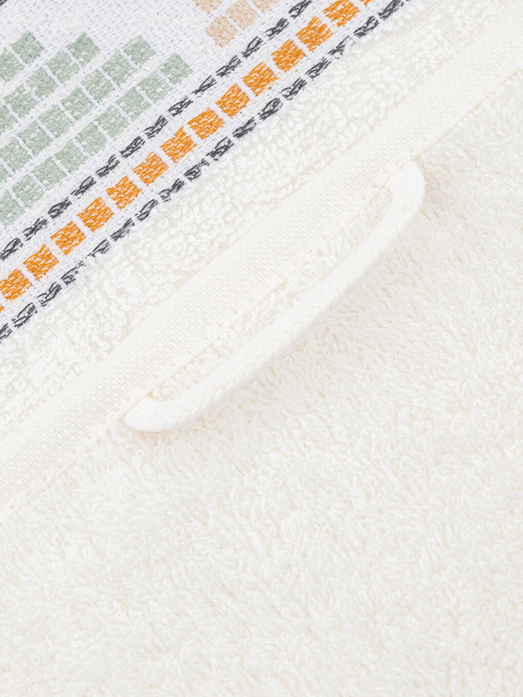 Ekru Desenli Pamuklu Banyo Havlusu 70x140 cm-3