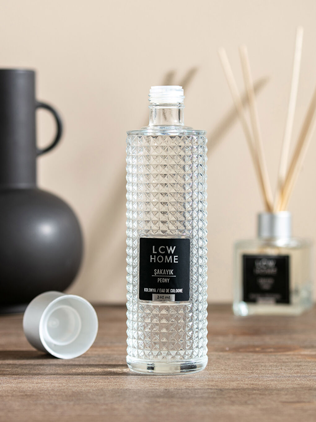 Şakayık Kokulu Cam Şişe Kolonya 240 ml