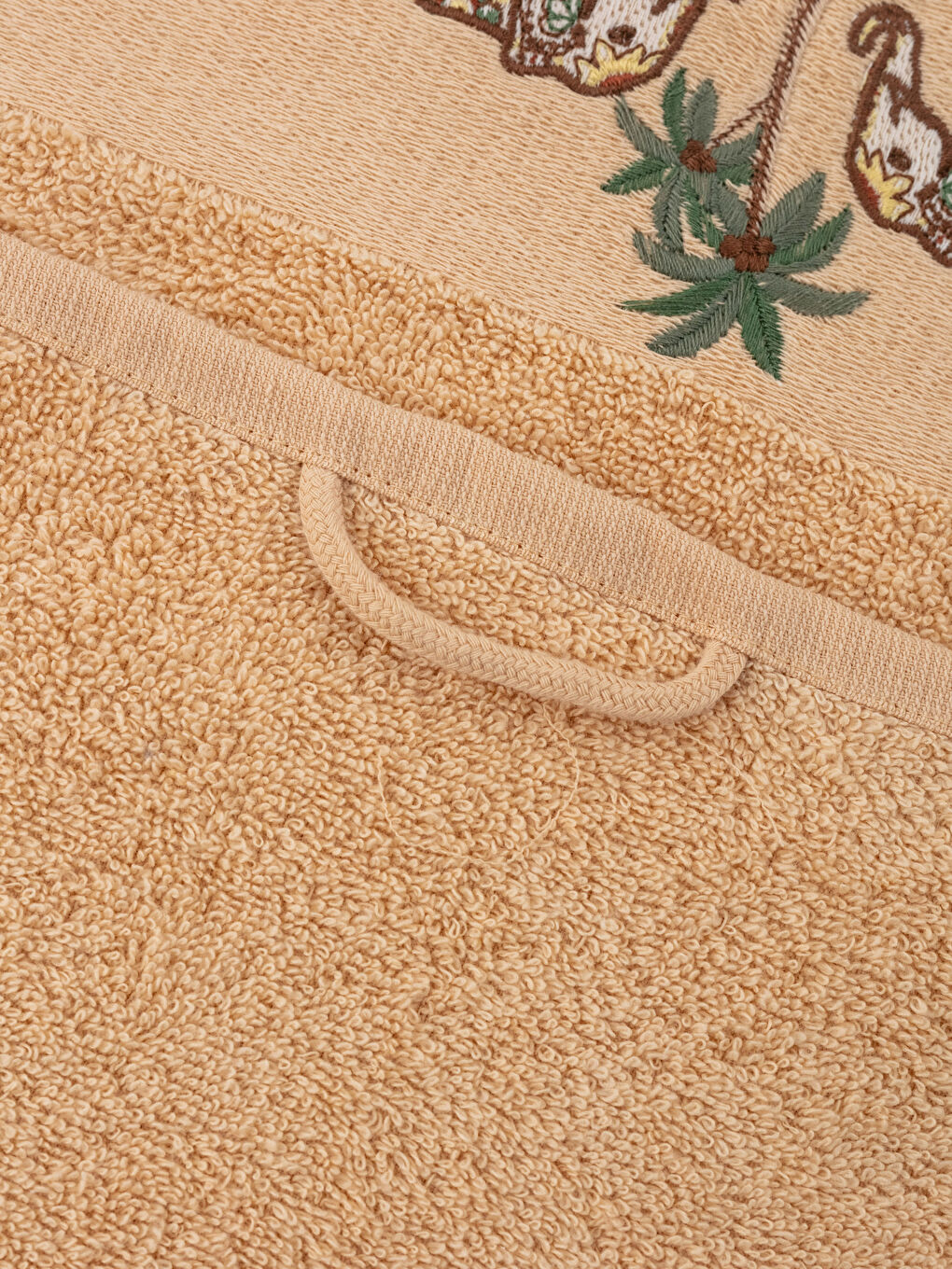 Bej Nakışlı Pamuklu Yüz Havlusu 50x80 cm-3