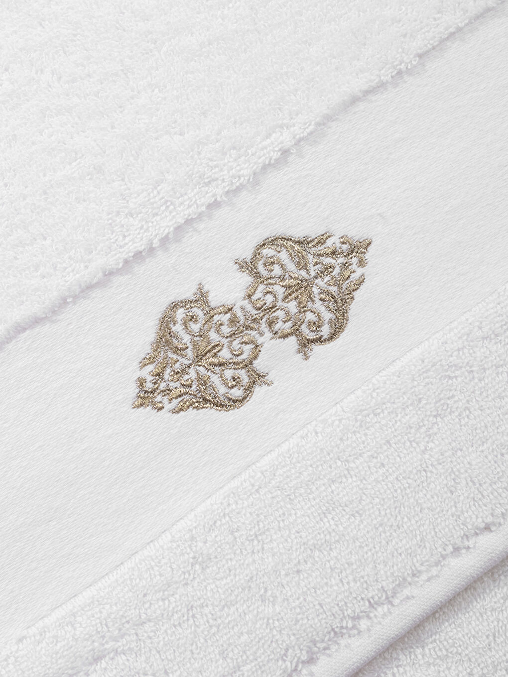 Embroidered Cotton Face Towel 50x80 cm-2