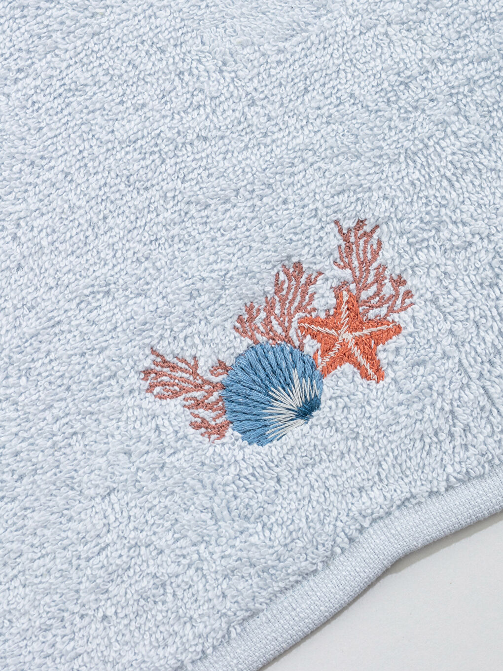 فوطة يد قطن مطرزة 30x50 سم-2