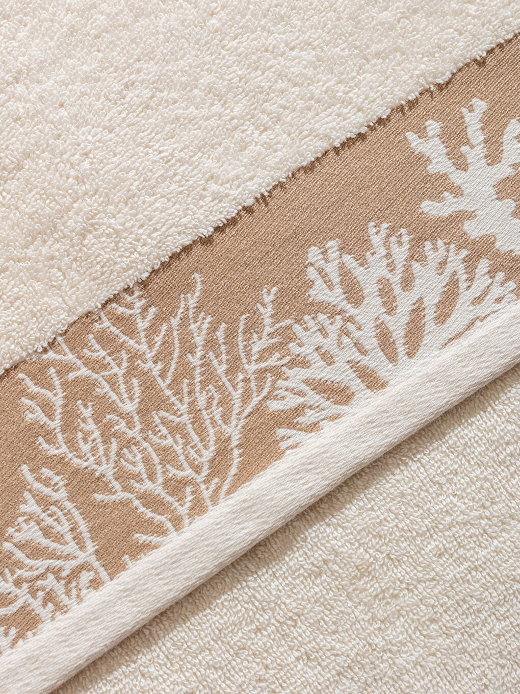 Ekru Nakışlı Pamuklu Yüz Havlusu 50x80 cm-3