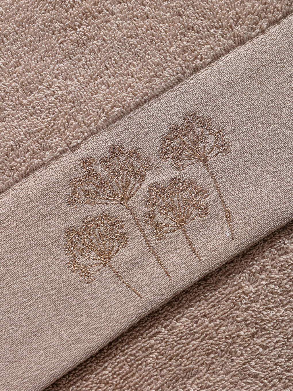 Gri Nakışlı Pamuklu Yüz Havlusu 50x80 cm-3