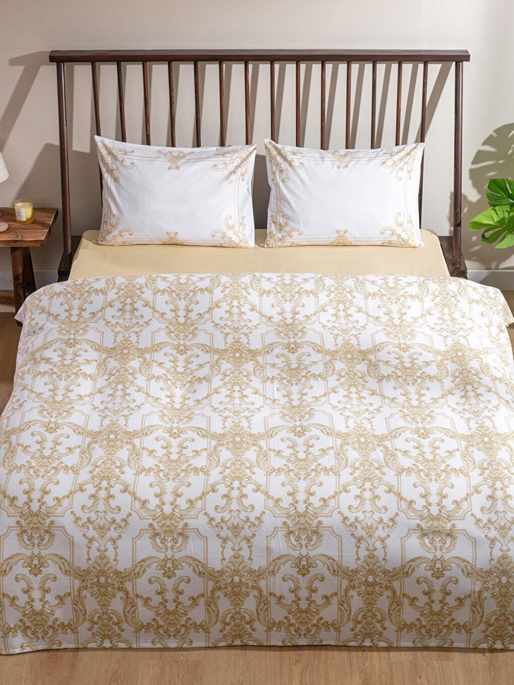 Karışık Çift Kişilik Desenli Pamuklu Pike Takımı-1