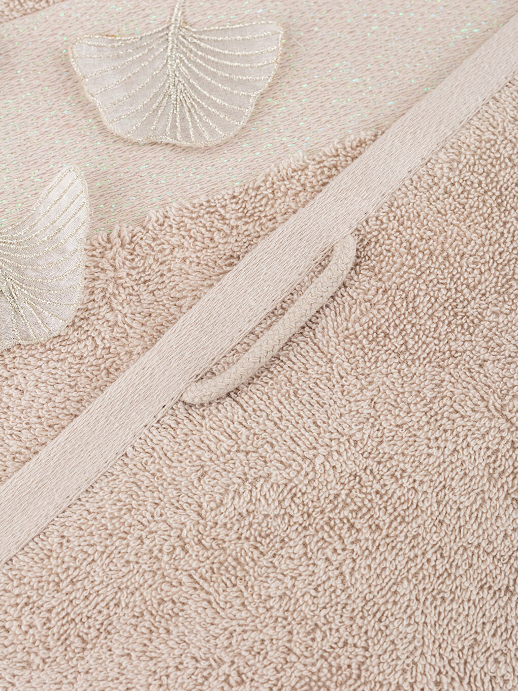 Serviette de Toilette Brodée en Coton 50x80 cm-3