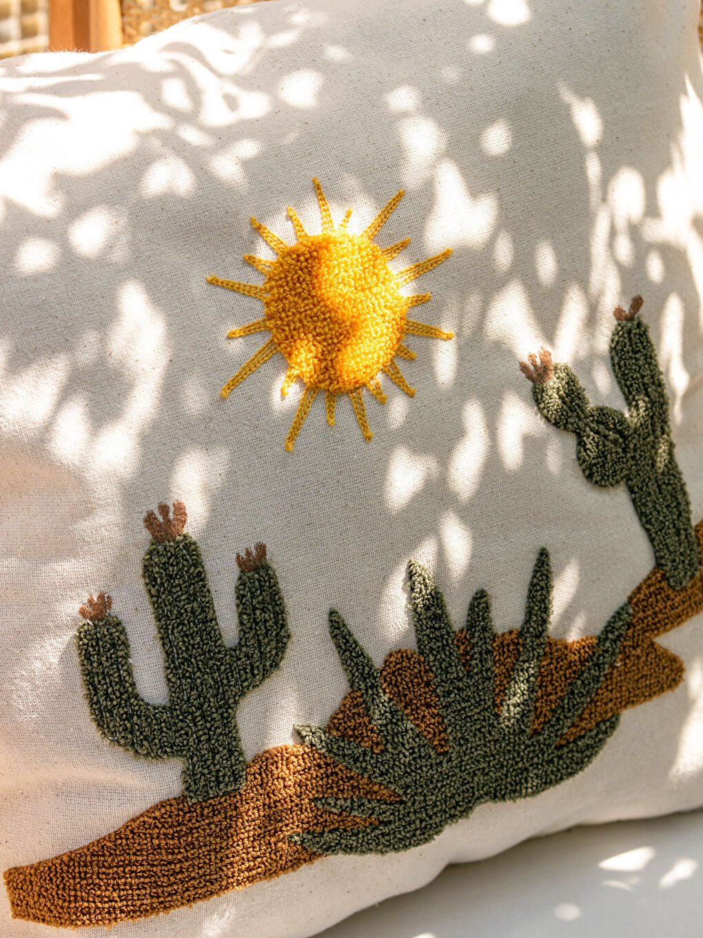 Cactus Embroidered Cushion Cover 45x45 Cm -S2K574Z8-F9C