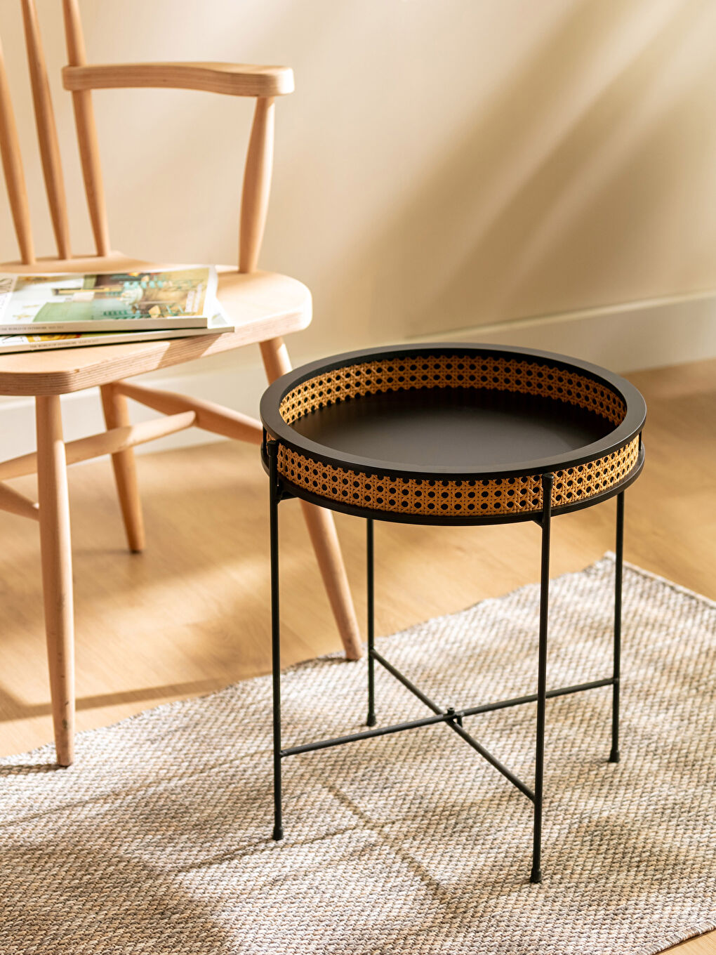 Siyah Yuvarlak Dekoratif Sehpa 40x45 cm-1