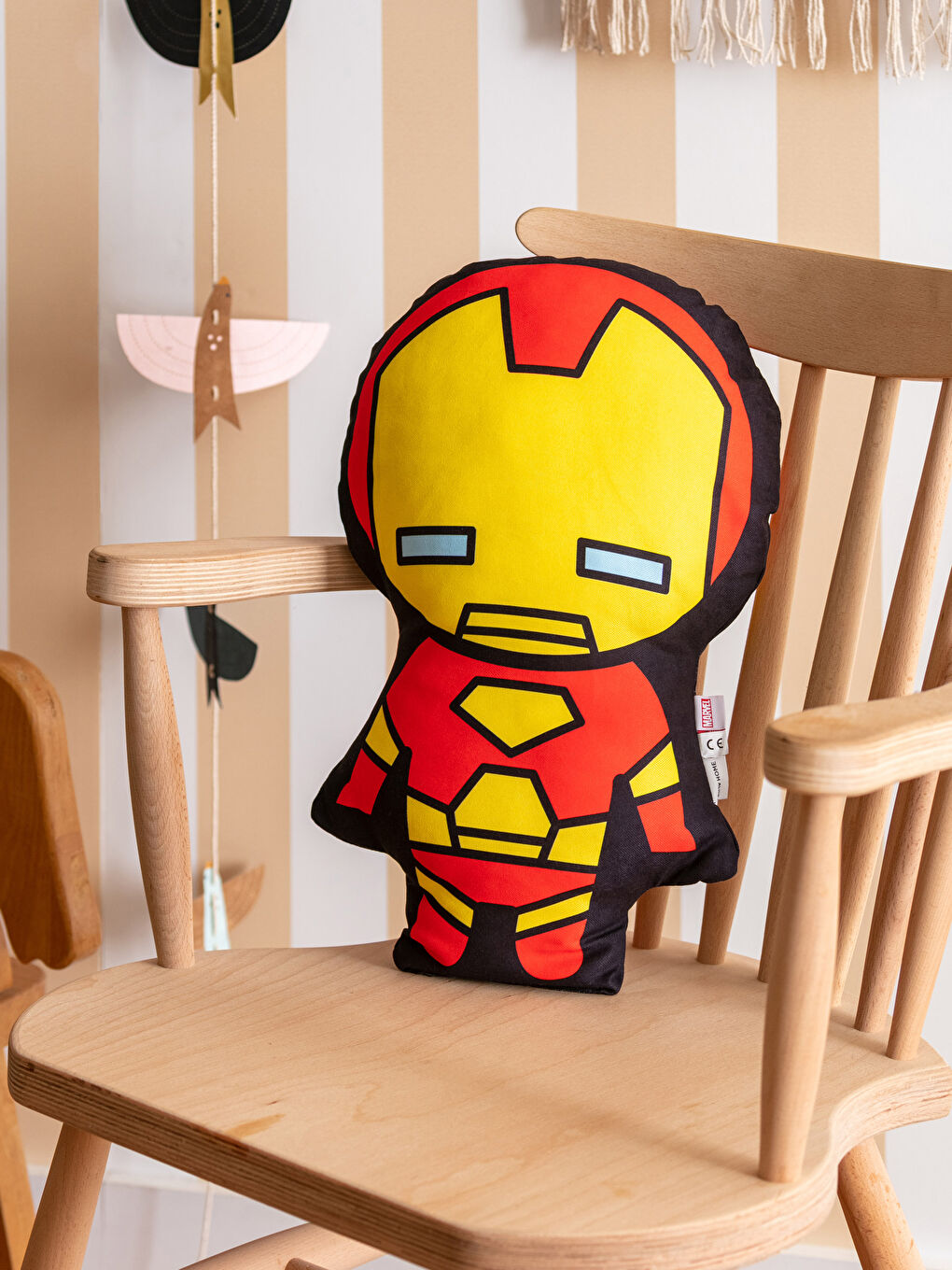 Темір адам лицензияланған сәбиге арналған жастықша 25x45 см