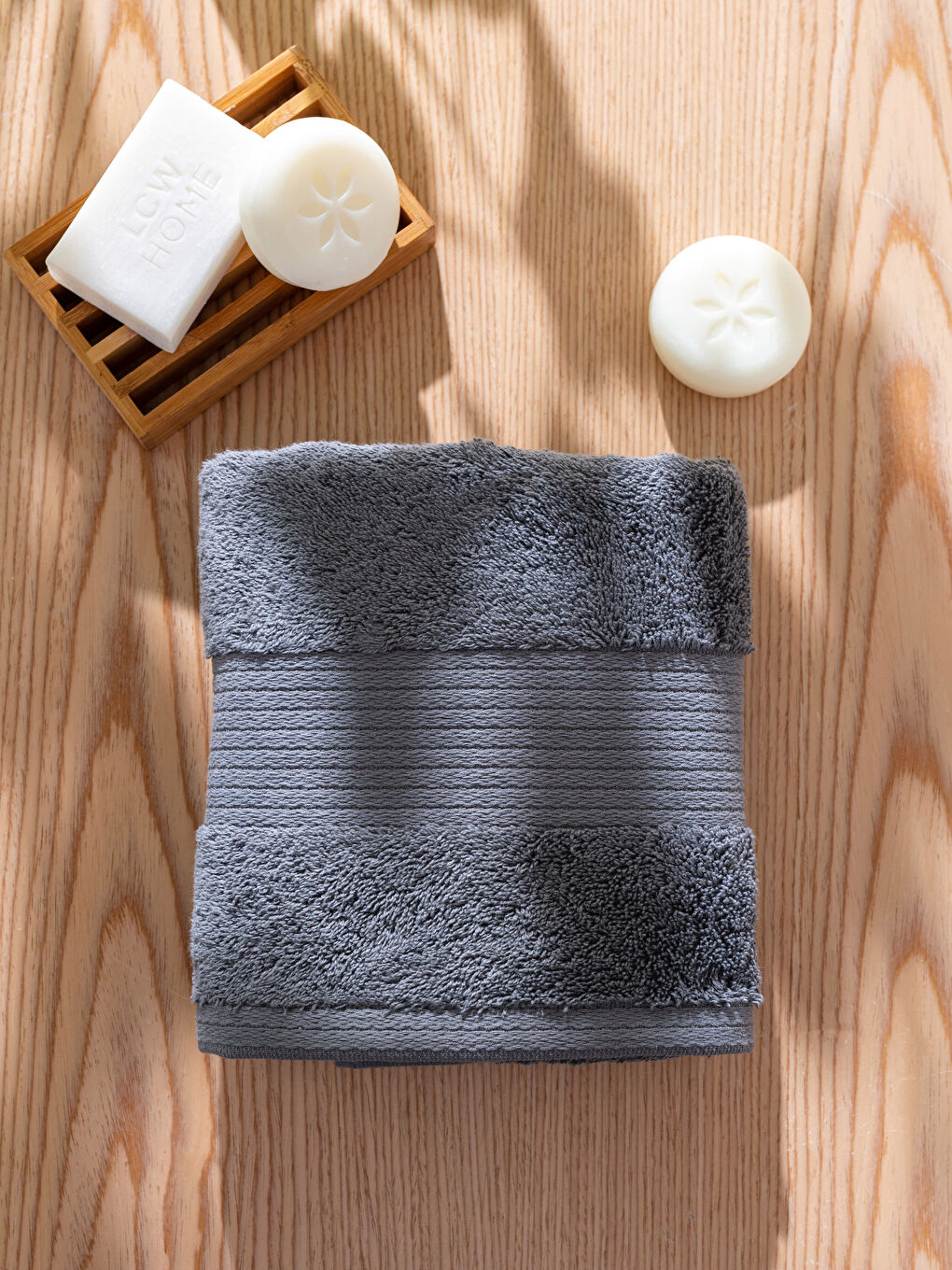 Gri Düz Pamuklu Yüz Havlusu 50x80 cm-2