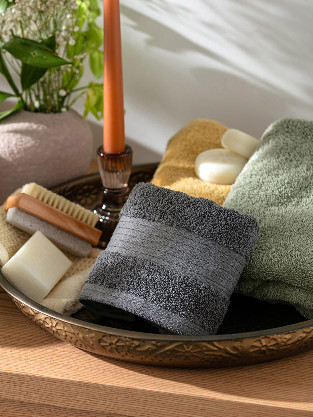 Serviette d'invité en coton uni 30x50 cm-1