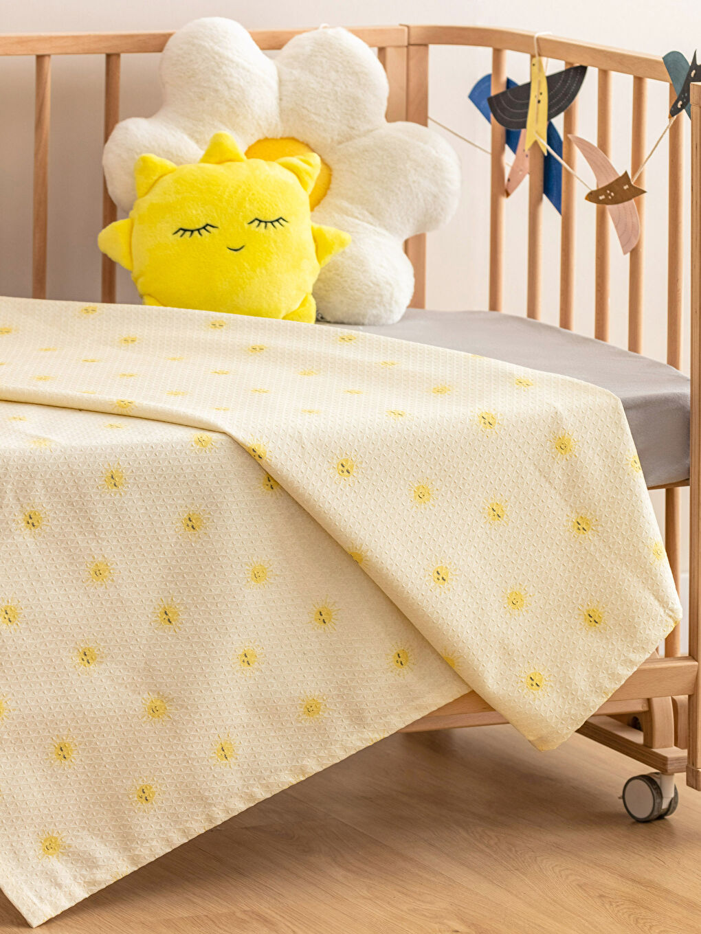 Karışık Desenli Pamuklu Bebek Pike 100x150 cm-1