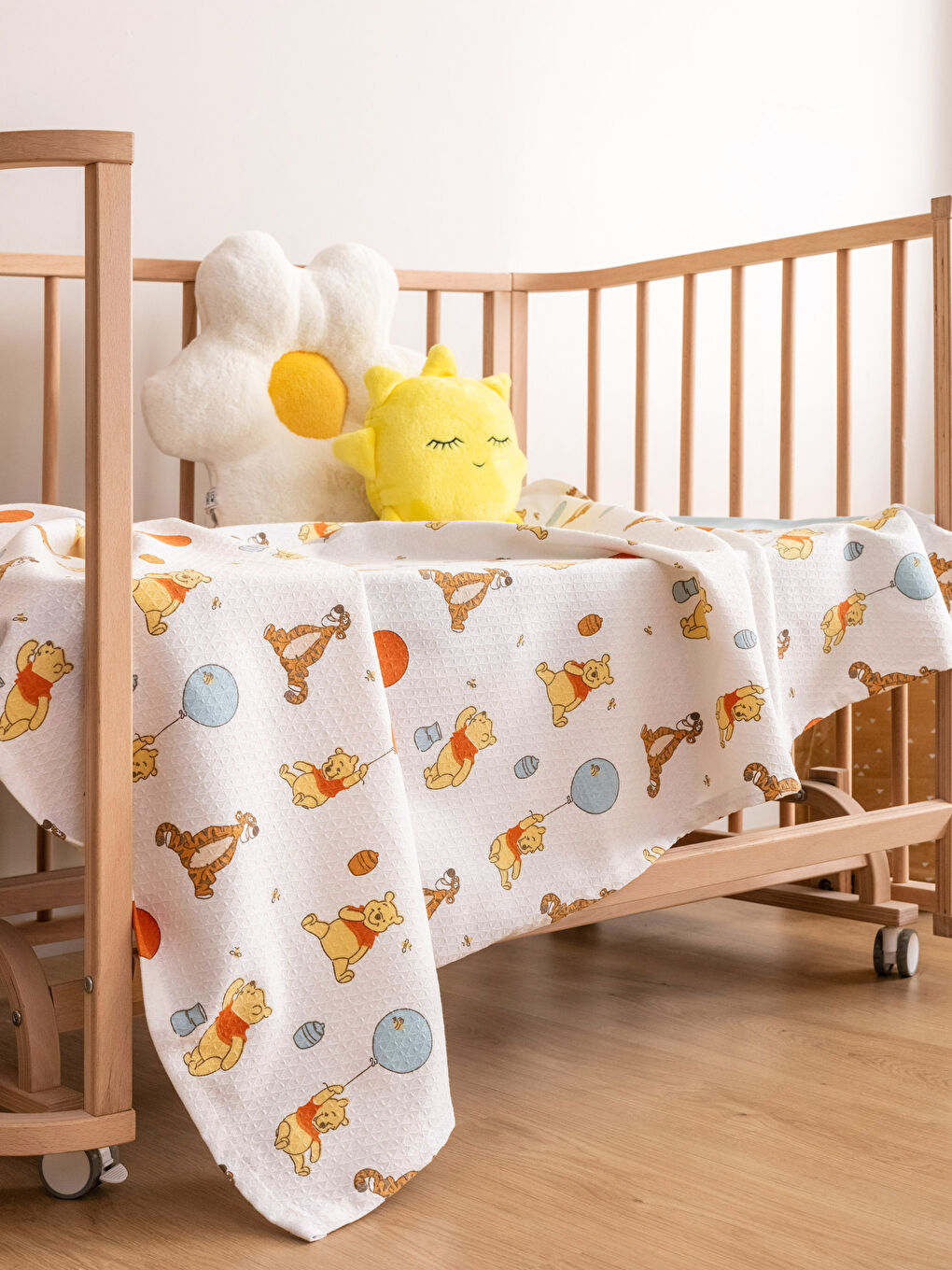 مفرش سرير بيكيه للأطفال-1