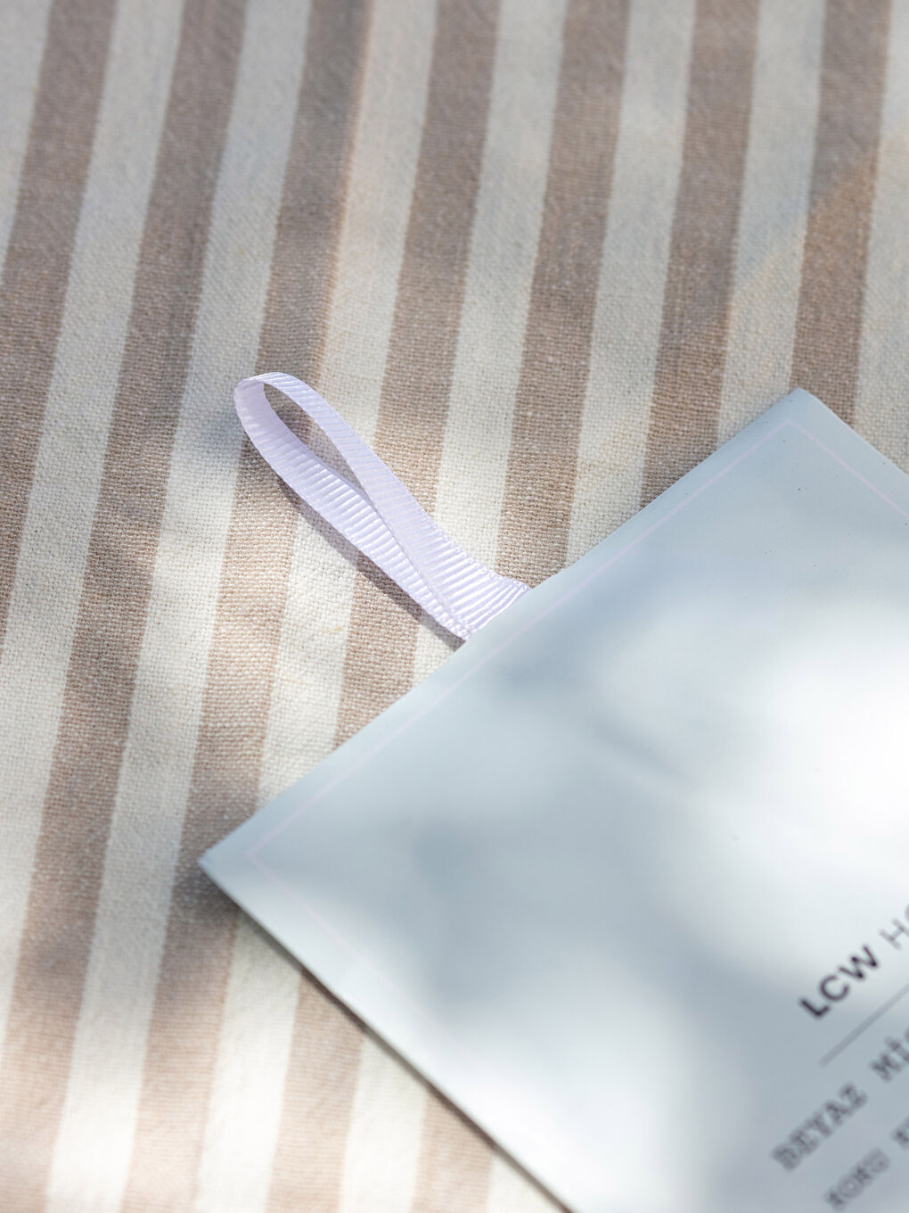 Yeşil Beyaz Misk Esintili Koku Kesesi-1