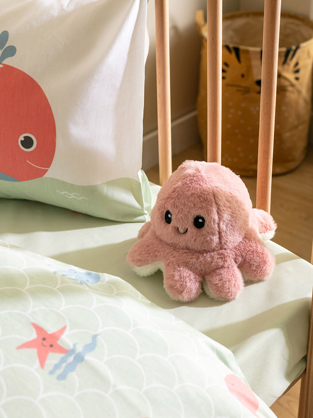 LCW HOME Double-Sided Plush Stuffed Octopus Baby Pillow 15 Cm -S2KQ99Z1-RRE