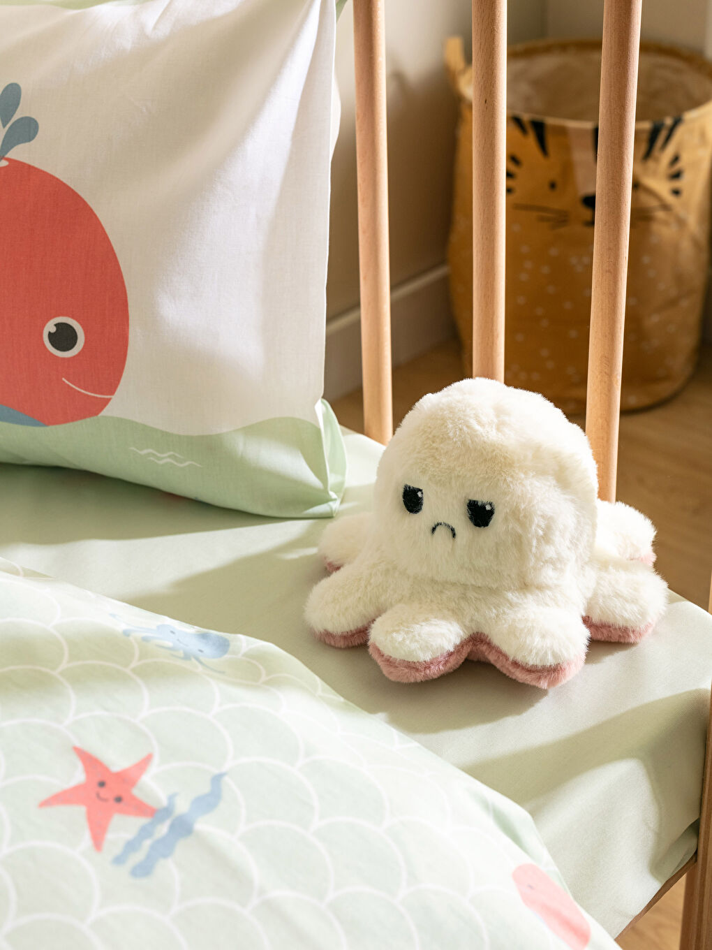 LCW HOME Double-Sided Plush Stuffed Octopus Baby Pillow 15 Cm -S2KQ99Z1-RRE