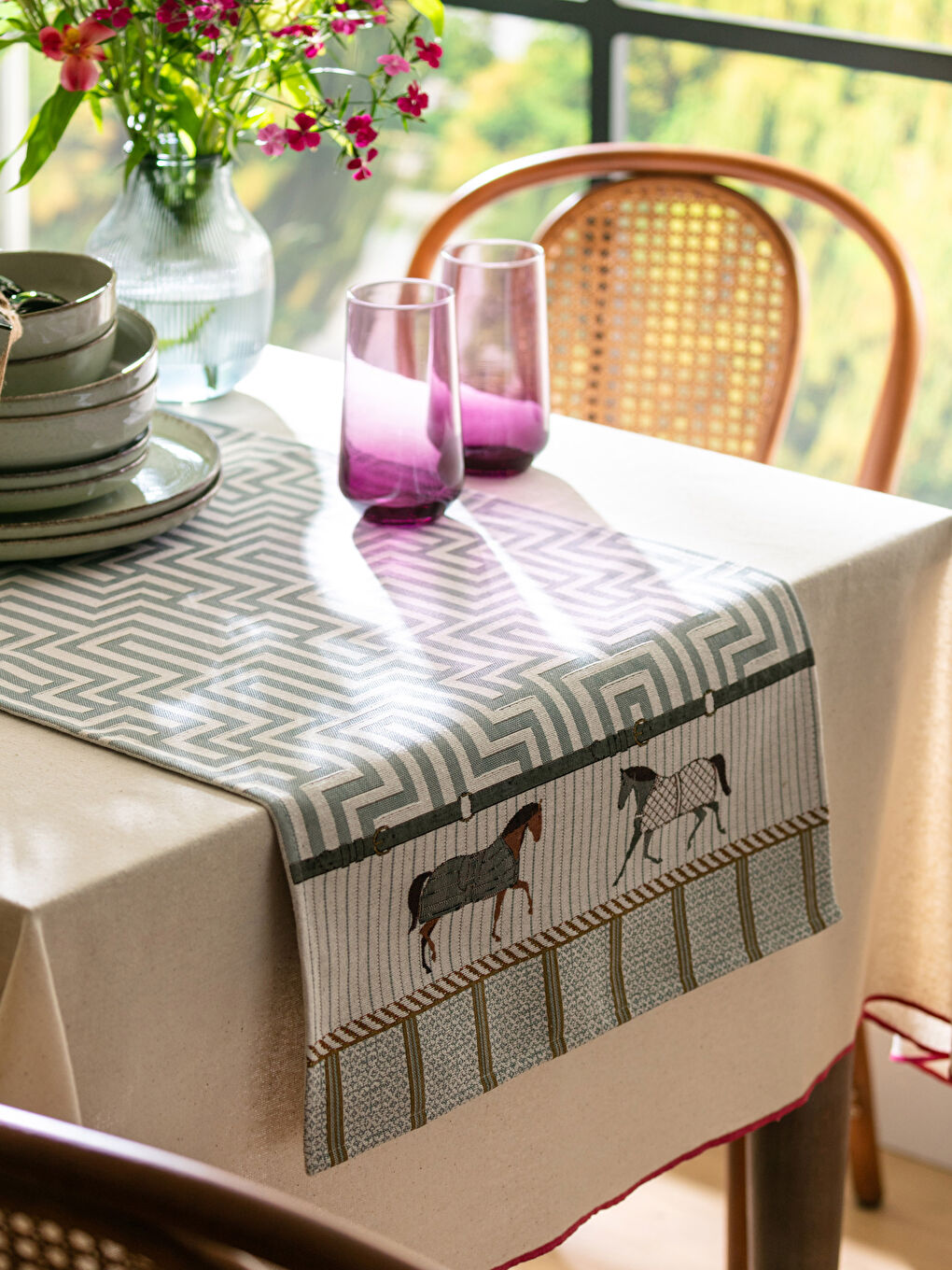 Traversă Cu Model Cal 45x120 Cm